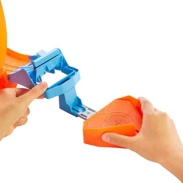 Mattel Hot Wheels Action Loop Stunt Champion Track Set - Image 5