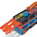 Mattel Hot Wheels HW Speedway Hauler