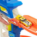 Mattel Hot Wheels Attacking Shark Escape