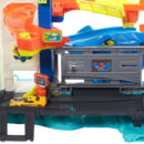 Mattel Hot Wheels Attacking Shark Escape