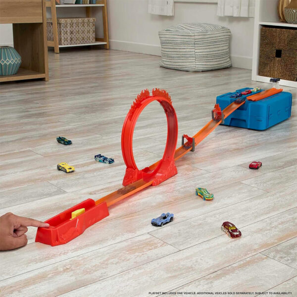 Mattel Hot WheelsTrack Set And 1 Hot Wheels Car, Fire-themed Track Building Set - Image 6