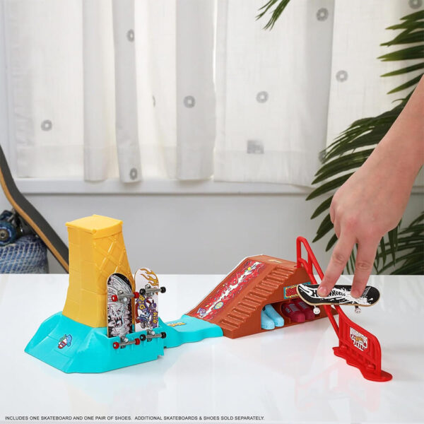 Mattel Hot Wheels Skate Dessert Skate Park - Image 6
